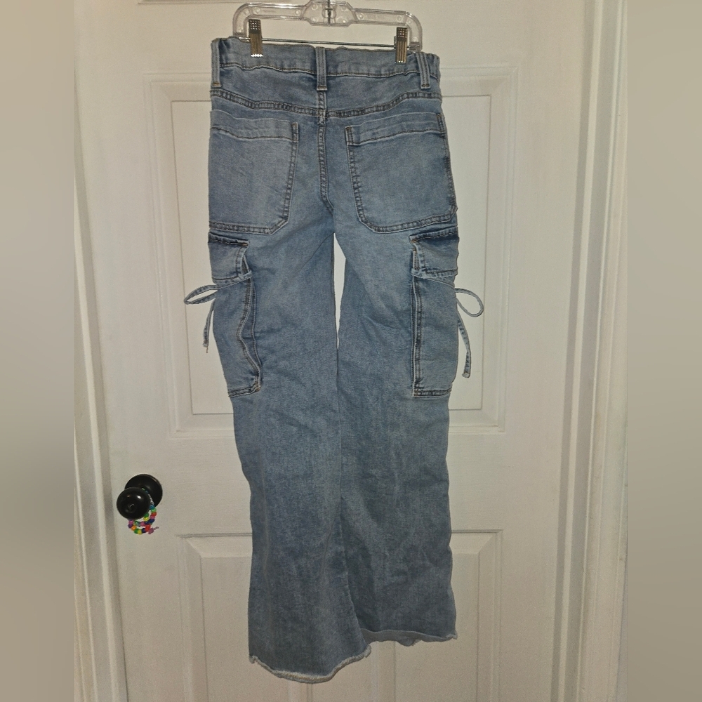 Love Trends Flare Cargo Jeans With Bows And Snaps Size 3 - Picture 3 of 8